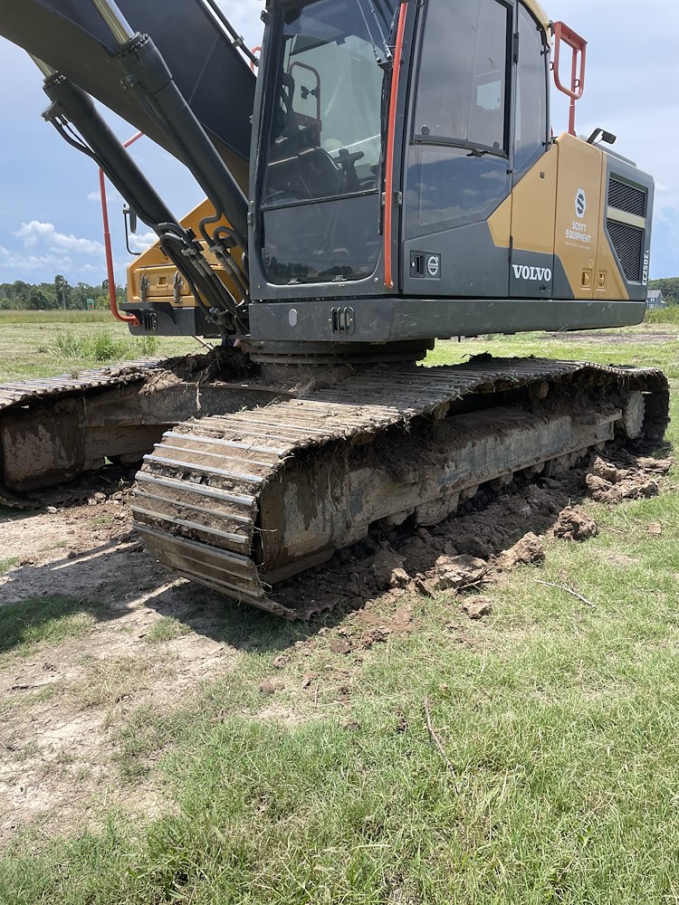 Heavy Equipment Cleaning